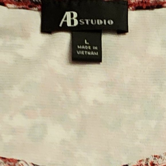 NWT AB Studio Women's Large Blouse with Ruffles - Picture 5 of 8